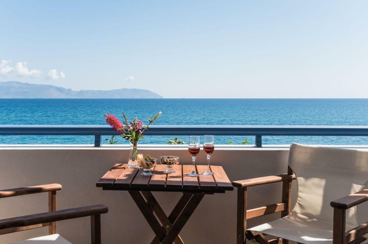 Anesis Hotel Agia Pelagia  Екстер'єр фото